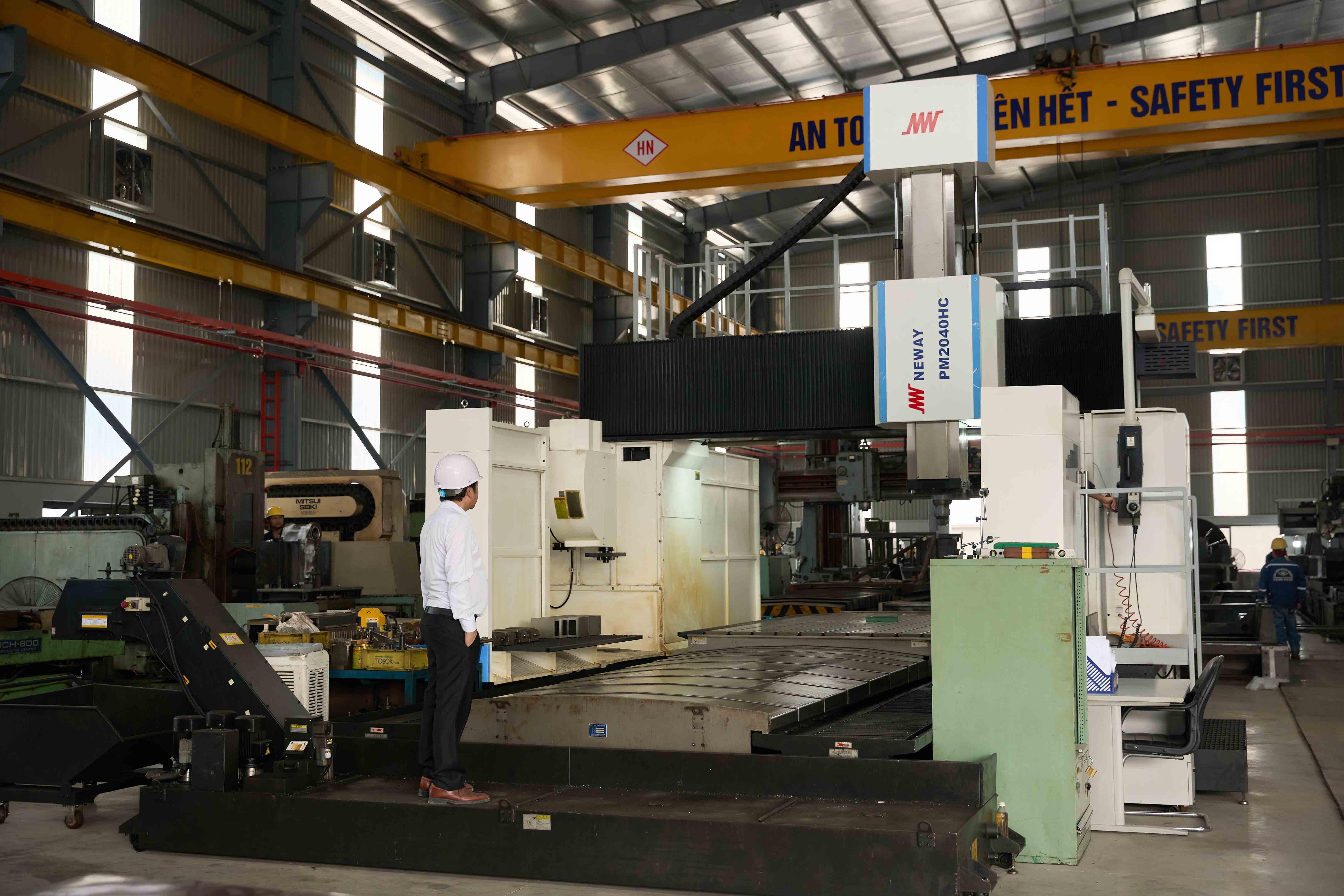 Máy phay CNC 4axis